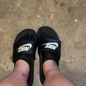 Nike slides